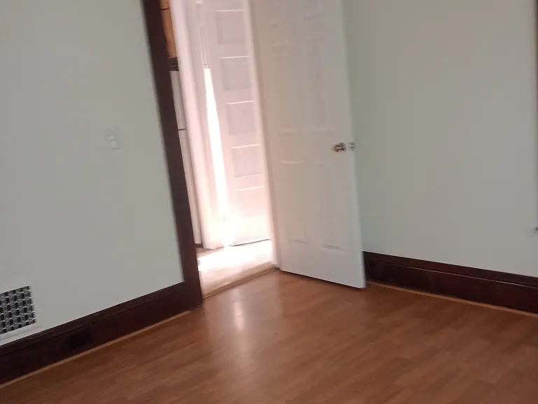 2706 Midland Ave — Photo 20