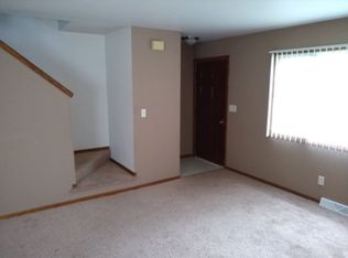 5243 W Edgerton Ave, Milwaukee, WI 53220