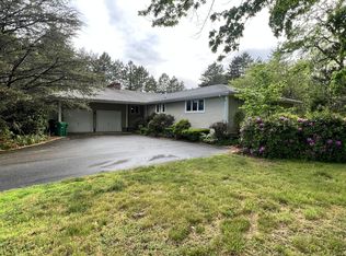 99 Porter St, Westwood, MA 02090