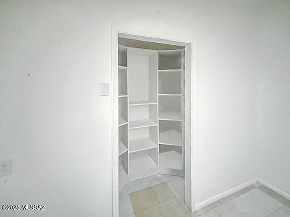 5th image of 314 S Avenue B
