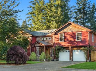 240 NE 4th St, North Bend, WA 98045