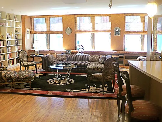 Sold by Sotheby's International Realty | media 11