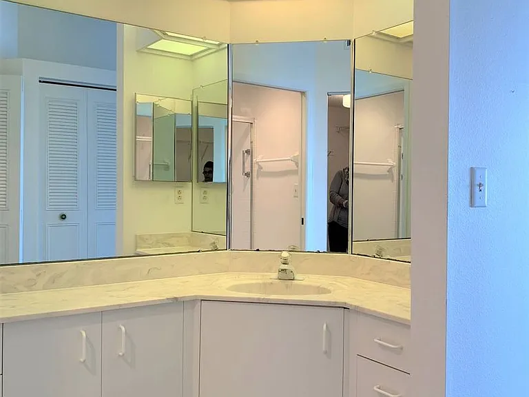 8040 Sailboat Key Blvd S #203 — Photo 13