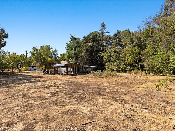5th image of 2120 Humboldt Rd