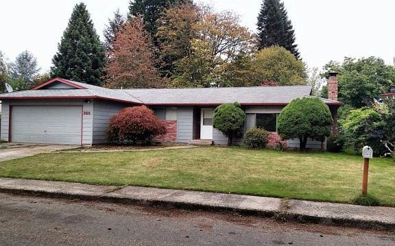 3rd image of 3616 Hawthorne Pl SE