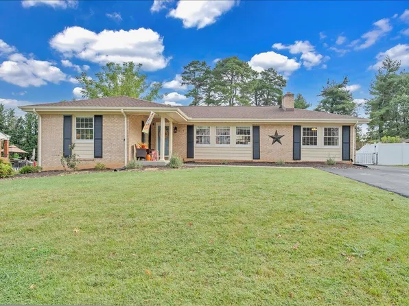 5019 Craun Ln, Roanoke, VA 24019