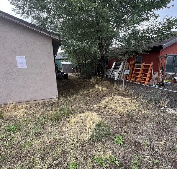 523 E Franklin Ave — Photo 12