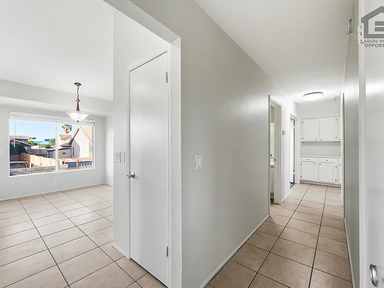 7202 W Corrine Dr — Photo 19