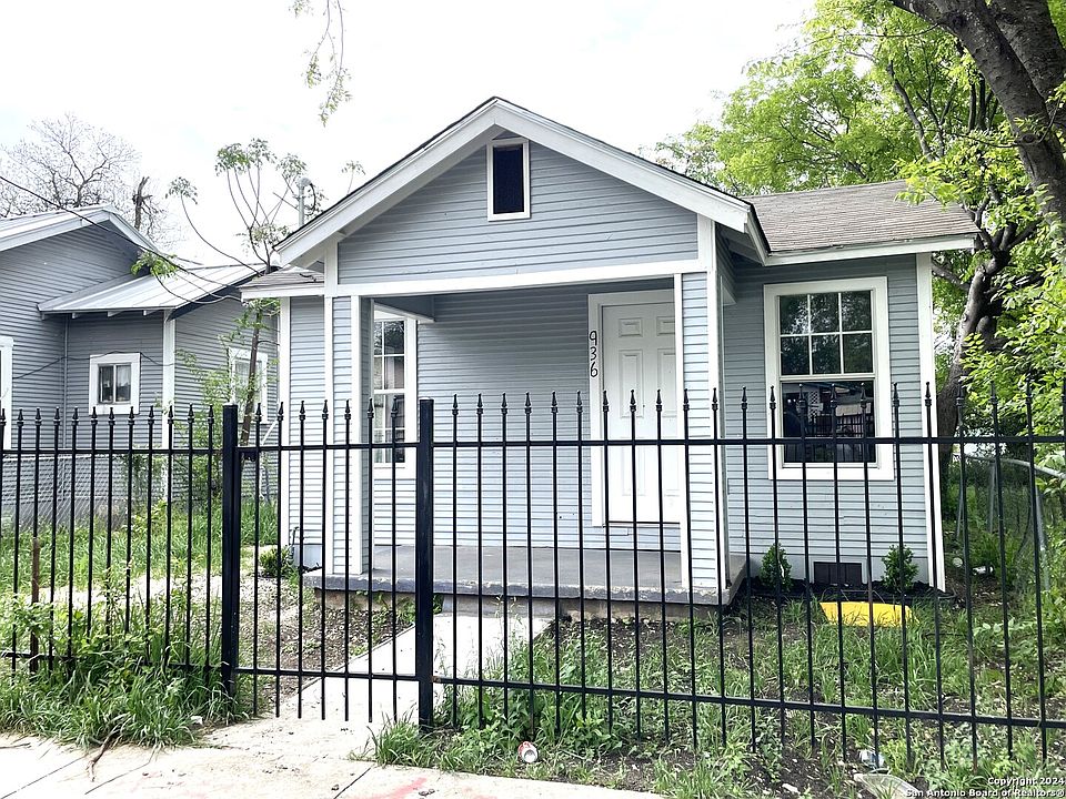 1st image of 936 DELGADO ST