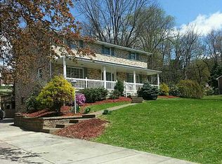 443 Manor Rd, Delmont, PA 15626