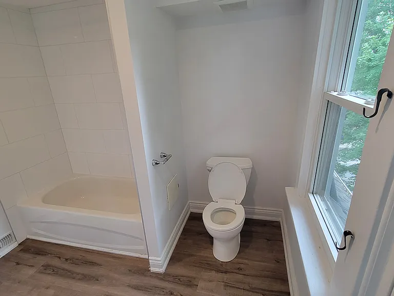 22 Gage Ave S #A — Photo 7