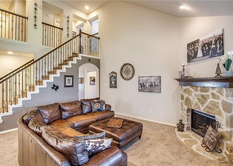 1st image of 5321 Datewood Ln