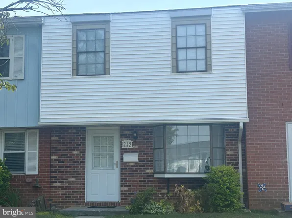 219 E Fairfax St, Berryville, VA 22611