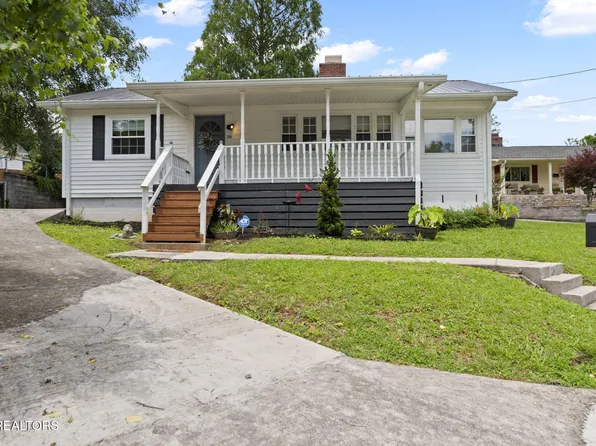 104 Ulysses Ln, Oak Ridge, TN 37830