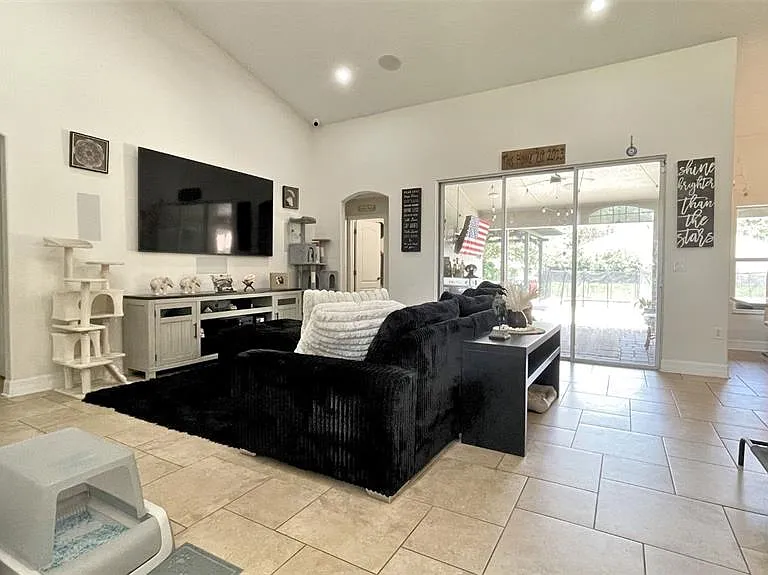 11321 Oswalt Rd — Photo 6