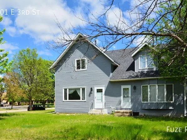 301 E 3rd St, Monticello, MN 55362