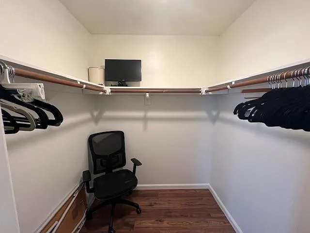 Unit Photo