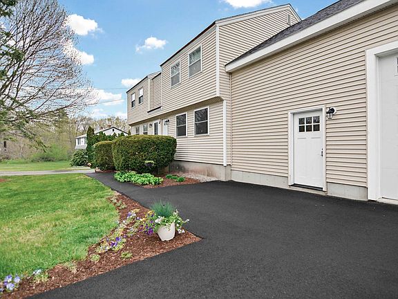 2nd image of 34 Juniper Road #R