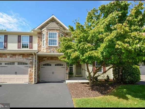 103 Pin Oak Ct, Mechanicsburg, PA 17050
