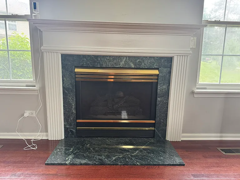 215 Dogwood Ct — Photo 9