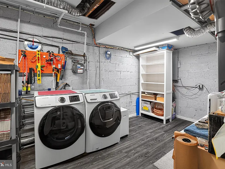 812 Lombard St #4 — Photo 31