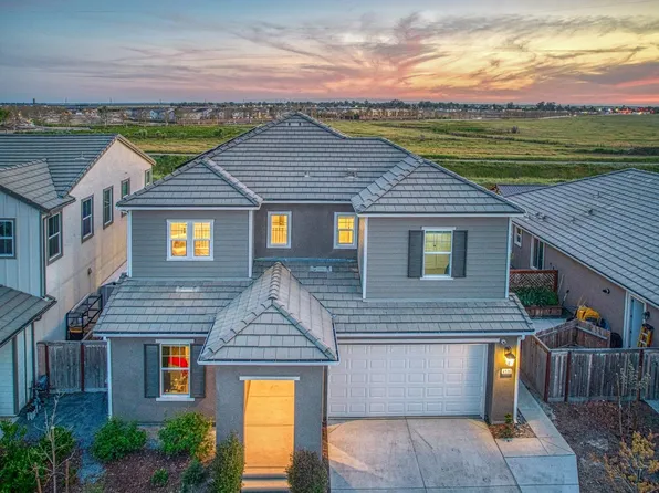 4506 Hillside Rd, Madera, CA 93636