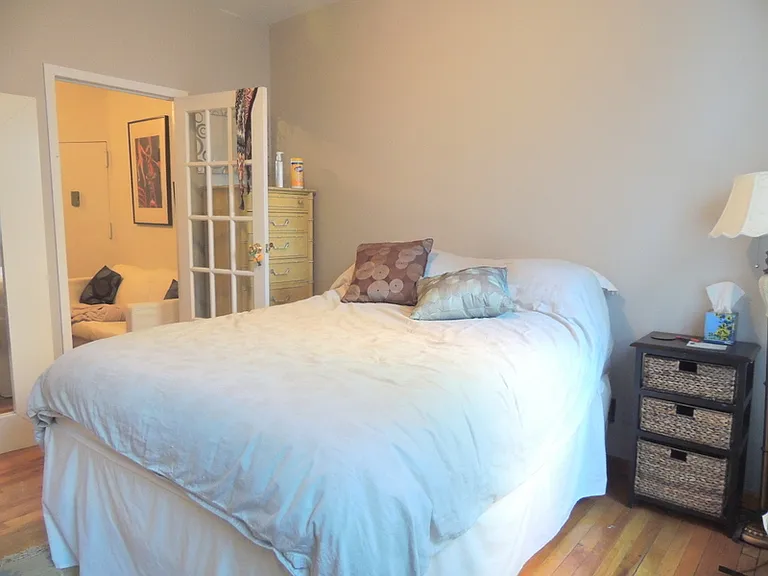 188 Orchard St #8 — Photo 3