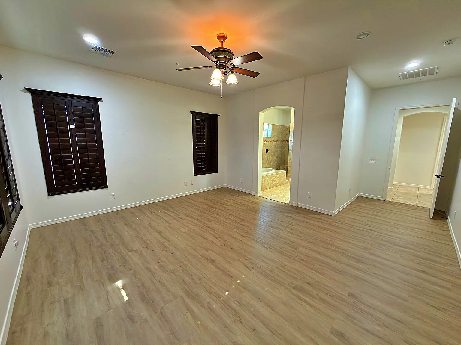6602 S Bridal Vail Dr - 1 — Photo 4