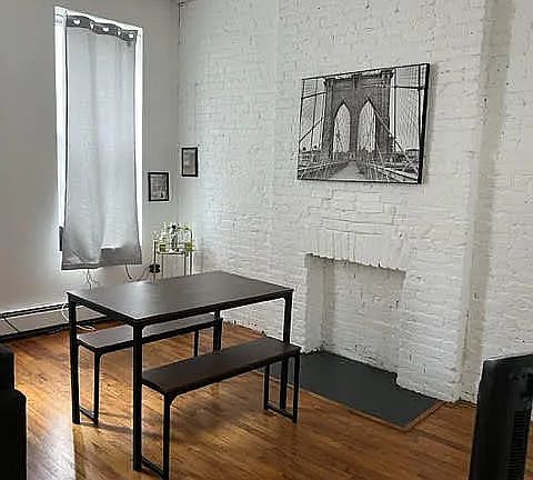 2nd image of 546 3rd Ave APT 2