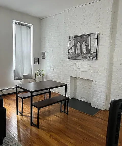 546 3rd Ave #2 — Photo 2