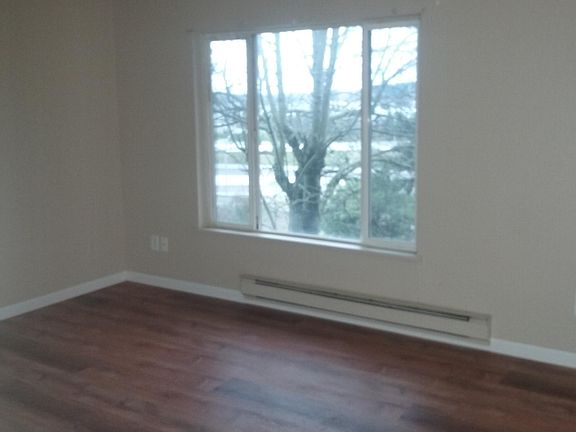 2nd image of 7-3511 S Ash St #7