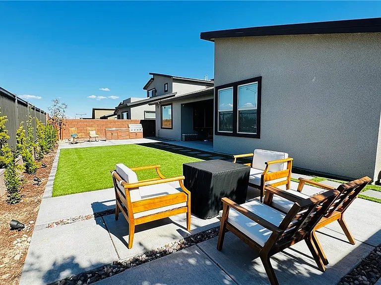 9836 Starlight Ridge Ave — Photo 49