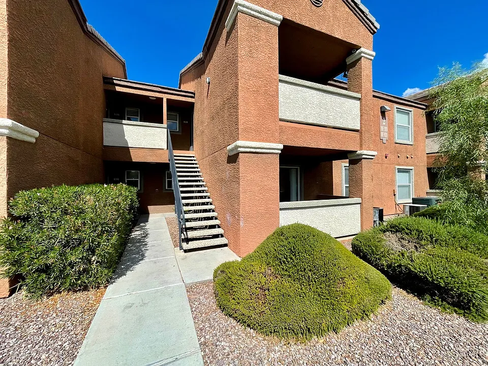 555 E Silverado Ranch Blvd #1014