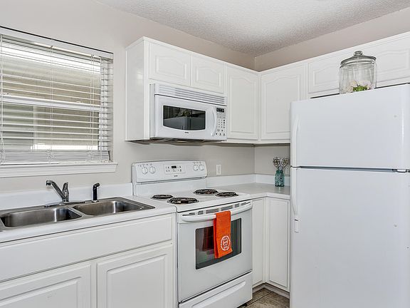 4th image of 8436 Gulf Blvd Unit 234
