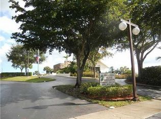 8114 SW 82nd Ct, Miami, FL 33143