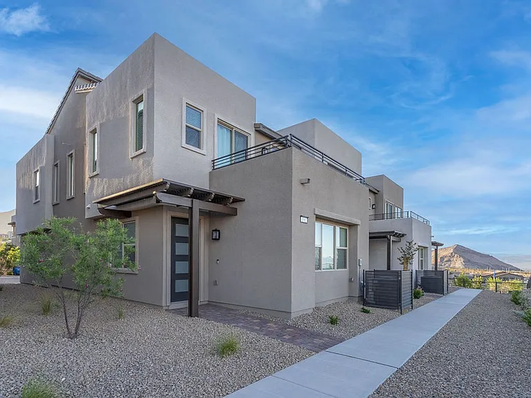 1582 Hopeful Lark Ln — Photo 1