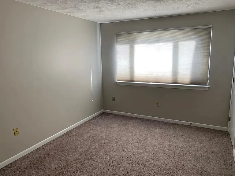 222 Farrwood Dr — Photo 11