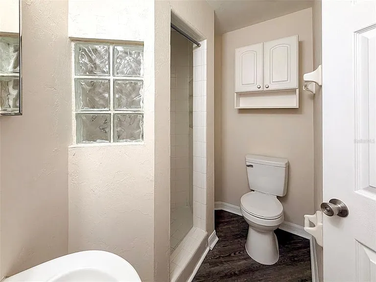 4003 SW 27th St #13 — Photo 5