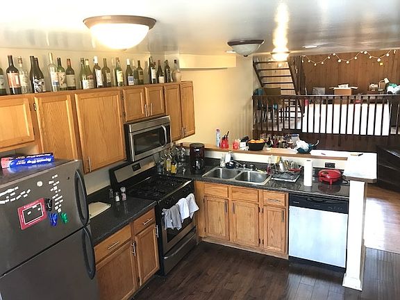 5th image of 1048 W Dickens Ave APT 6