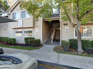 1856 S 284th Ln APT L102, Federal Way, WA 98003
