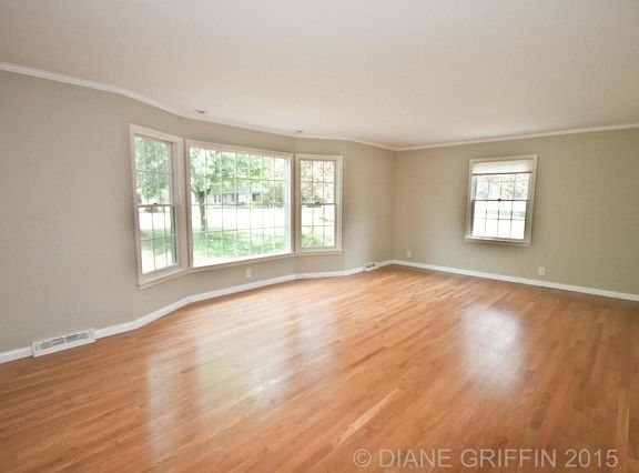 4th image of 2244 Onekama Dr SE