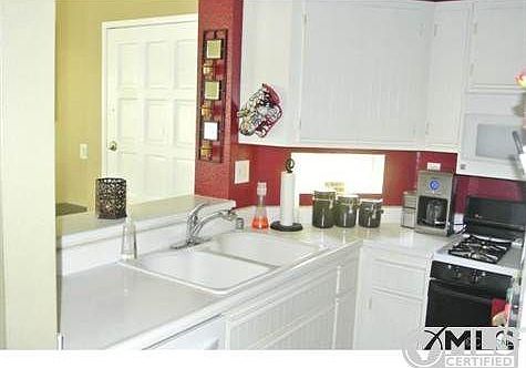 3rd image of 23633 Del Monte Dr Unit 267