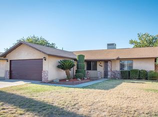 2200 W School Ave, Porterville, CA 93257