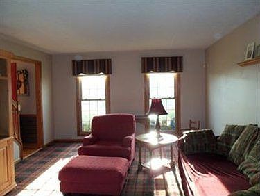4th image of 5235 Brockton Dr