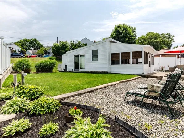 2 Ann St, North Providence, RI 02904