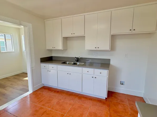 15007-09 Freeman Ave., 15009 Freeman Ave #15007, Lawndale, CA 90260