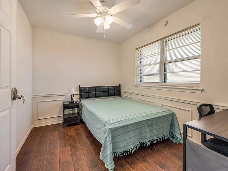 Tarryall Dr — Photo 1
