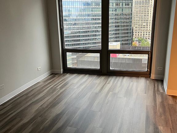 4th image of 440 N Wabash Ave APT 1907