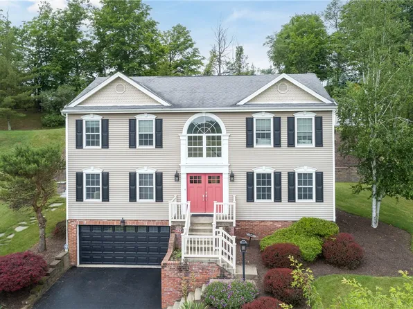 110 Royalbrooke Dr, Venetia, PA 15367