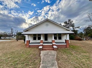141 S Peachtree St, Batesburg, SC 29006